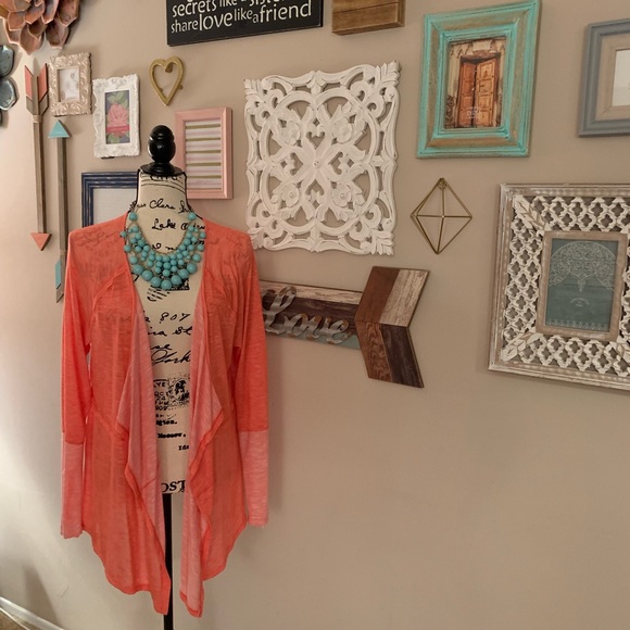 Maurice’s coral cardigan GUC - Picture 1 of 8